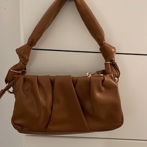 BRAND NEW URBAN EXPRESSIONS BAG BAGUETTE BAG